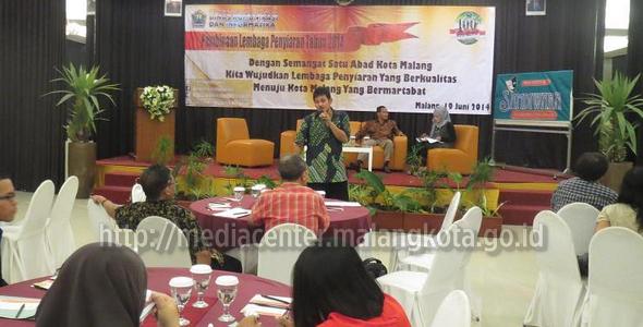 Kabid SKDI Ir. H. Bambang Nugroho, MT saat memberikan materi, Kamis (19/06)
